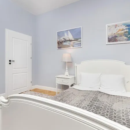 Sea Shell By Renters Apartment Sopot